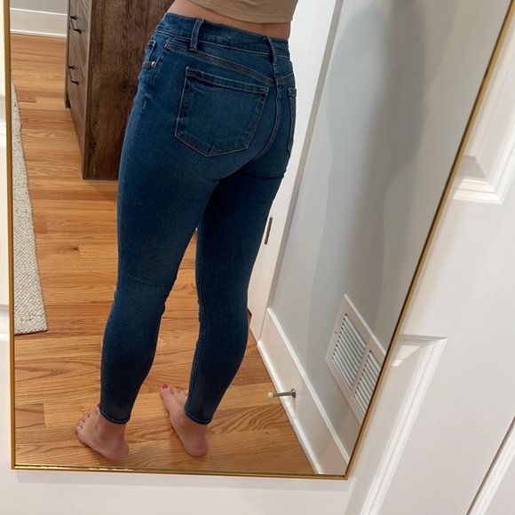 Mid Rise Modern Skinny Ankle LOFT Jean - Picture 7 of 7